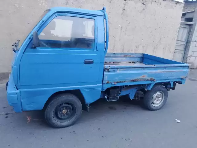 Грузовики Лабо, 1994 1, avtobaza.tj