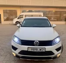 Volkswagen Touareg, 2016 в Рашт 