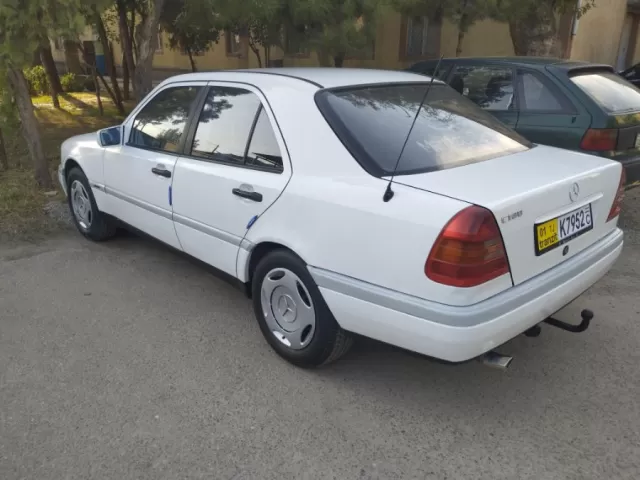 Mercedes-Benz C class 1, avtobaza.tj