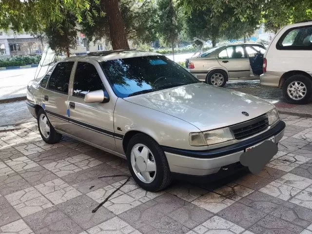 Opel Vectra A 1, avtobaza.tj