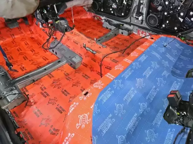 Услуги Шумоизоляция автомобиля 1, farmo.tj