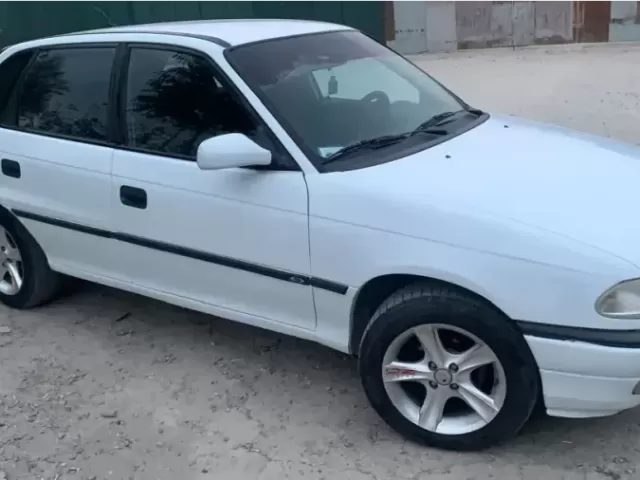 Opel Astra F 1, avtobaza.tj