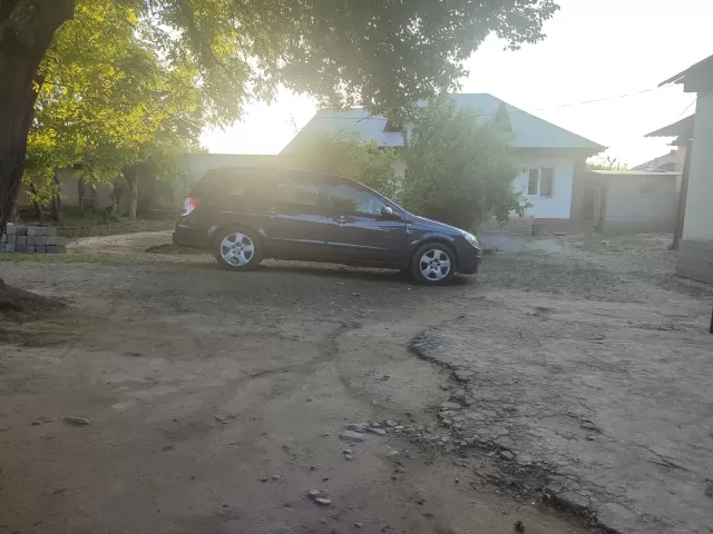 Opel Astra H, 2006 1, avtobaza.tj
