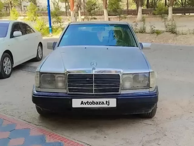 Mercedes-Benz E class, 1991 1, avtobaza.tj
