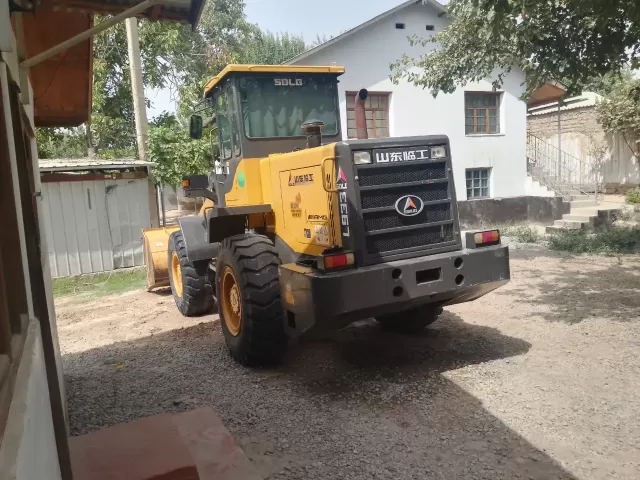 Погрузчик, 2020 1, avtobaza.tj