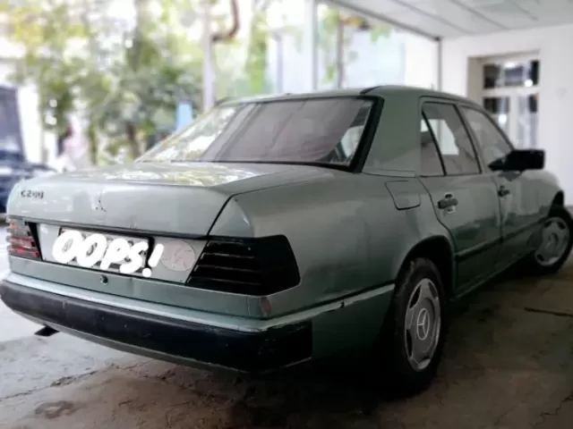 Mercedes-Benz W124, 1988 1, avtobaza.tj