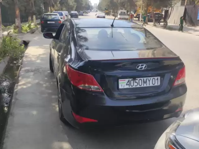 Hyundai Solaris, 2016 1, avtobaza.tj