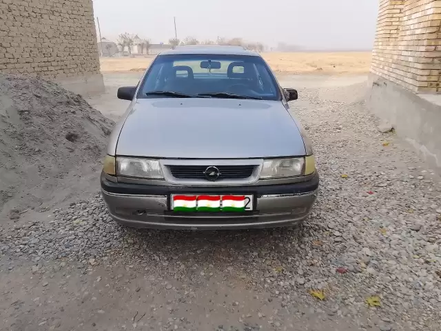 Opel Vectra A, 1995 1, avtobaza.tj