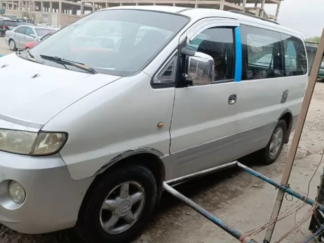 Hyundai Starex 1, avtobaza.tj