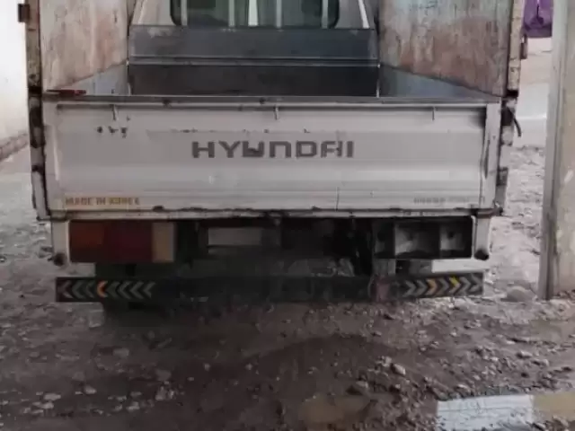 Грузовики Портер, 2000 1, avtobaza.tj