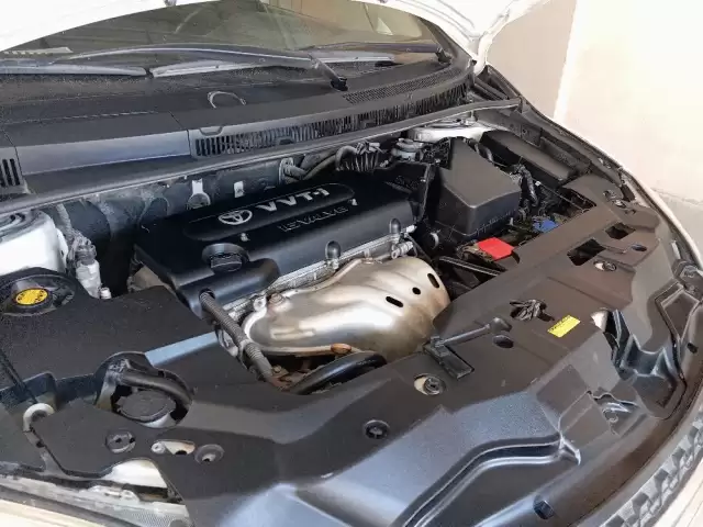 Toyota Mark X ZiO, 2009 1, avtobaza.tj