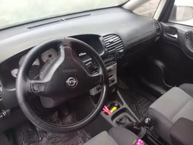 Opel Zafira 1, avtobaza.tj
