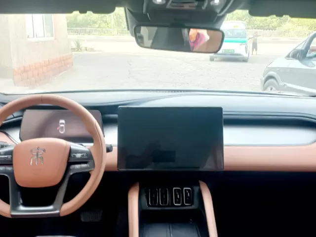 BYD Song L, 2024 1, avtobaza.tj
