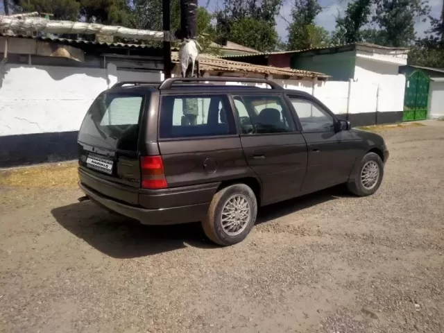 Opel Astra F 1, avtobaza.tj