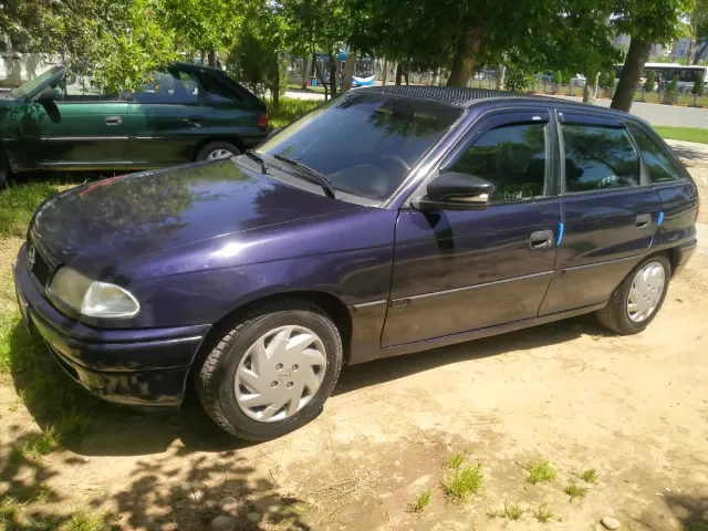 Opel Astra F 1, avtobaza.tj