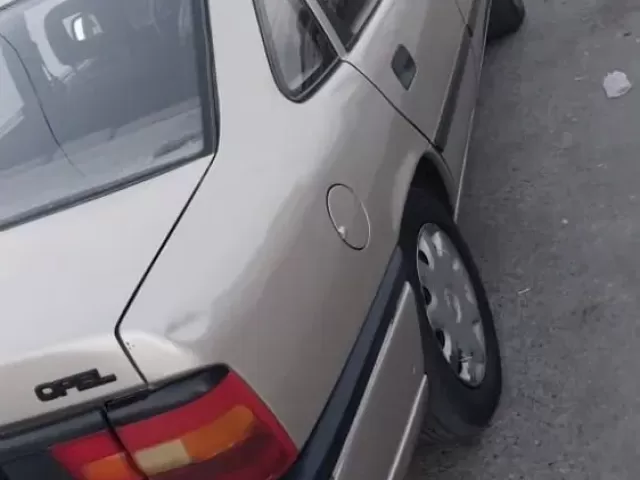 Opel Vectra A 1, avtobaza.tj