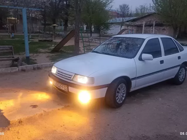 Opel Vectra A, 1992 1, avtobaza.tj