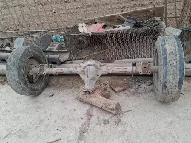 Задне мос 1моста 1, avtobaza.tj