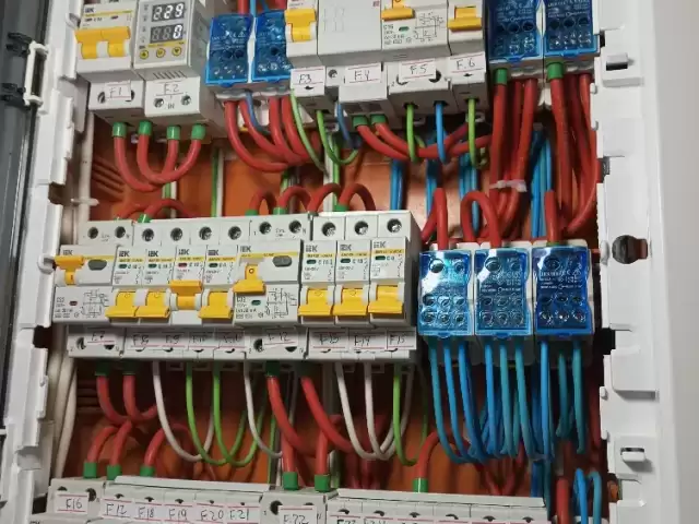 Услуги электрика 1, farmo.tj