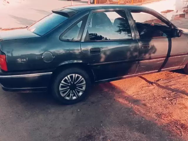 Opel Vectra A, 1995 1, avtobaza.tj