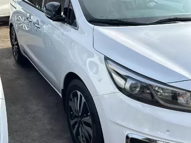 Kia Carnival, 2015 1, avtobaza.tj