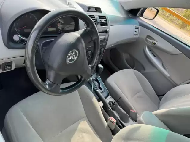 Toyota Corolla, 2013 1, avtobaza.tj