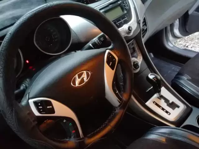 Hyundai Avante, 2011 1, avtobaza.tj