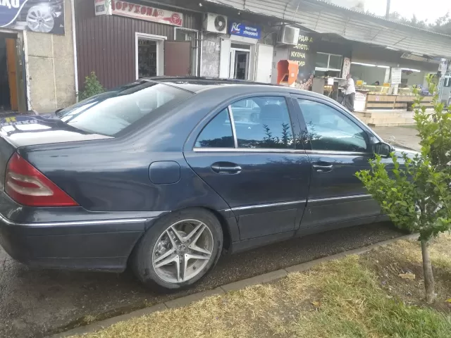 Mercedes-Benz SLR 1, avtobaza.tj