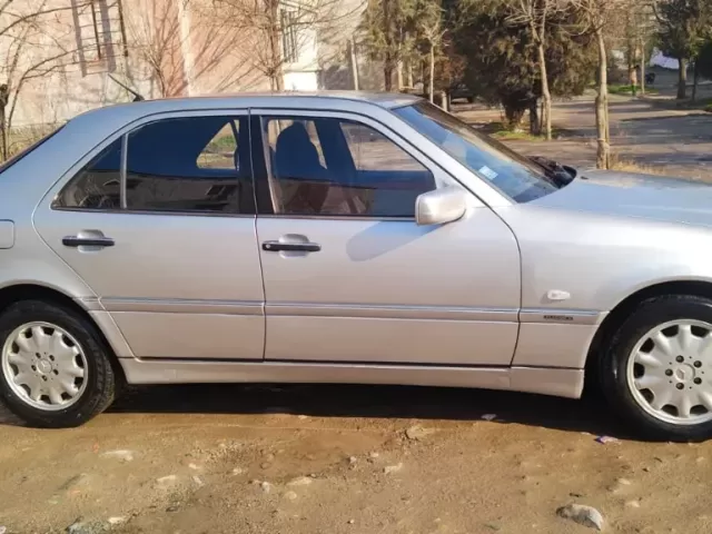 Mercedes-Benz C class, 1995 1, avtobaza.tj