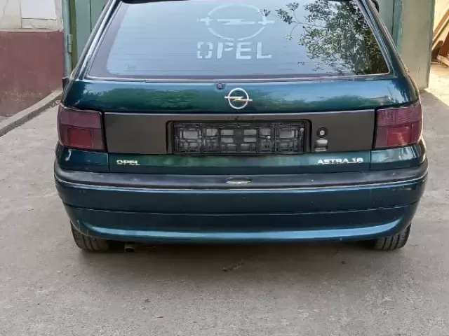 Opel Astra F 1, avtobaza.tj