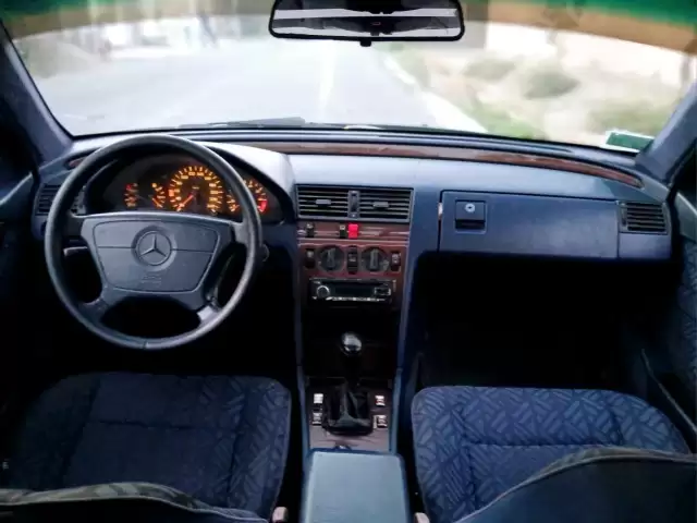 Mercedes-Benz C class, 1995 1, avtobaza.tj