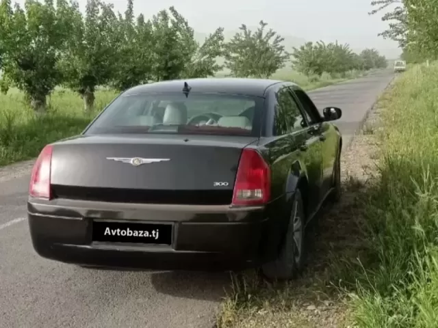 Chrysler 300C 1, avtobaza.tj