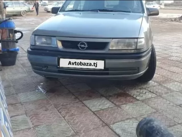 Opel Vectra A 1, avtobaza.tj