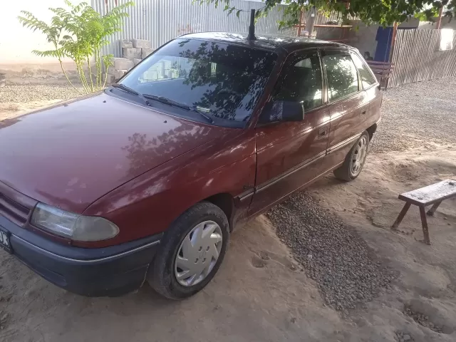 Opel Astra F 1, avtobaza.tj