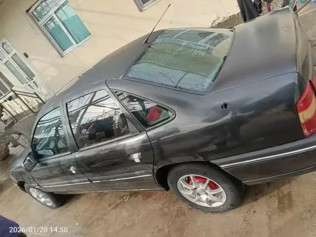 Opel Vectra A, 1995 1, avtobaza.tj Opel Vectra A, 1995 1, avtobaza.tj