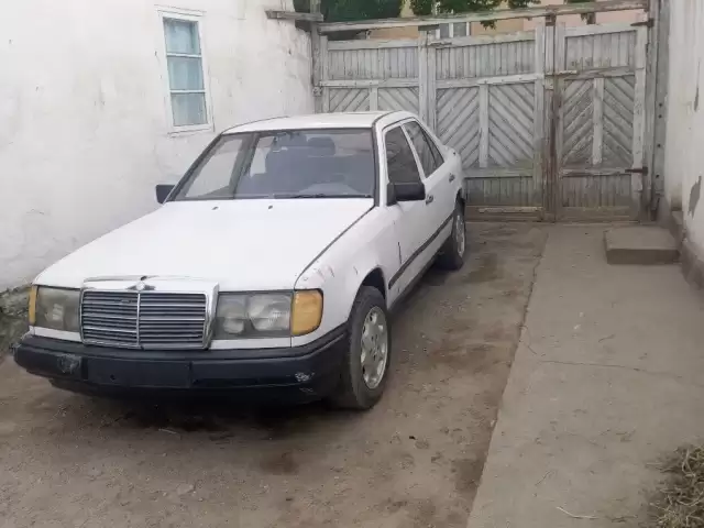 Mercedes-Benz W124, 1988 1, avtobaza.tj Mercedes-Benz W124, 1988 1, avtobaza.tj