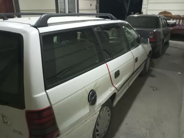 Opel Astra F 1, avtobaza.tj