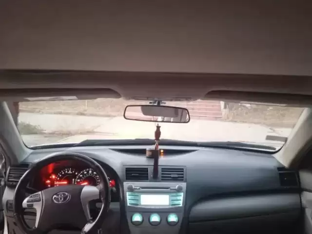 Аренда Toyota Camry, 2008 1, avtobaza.tj