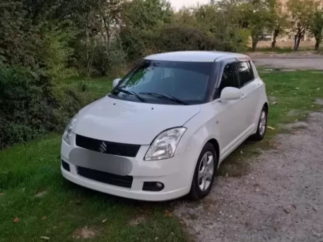 Suzuki Swift 1, avtobaza.tj