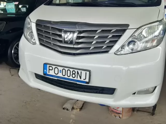 Toyota Alphard 1, avtobaza.tj