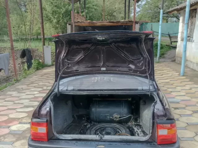 Opel Vectra A, 1994 1, avtobaza.tj