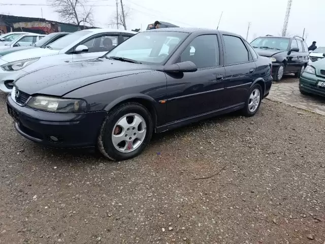 Opel Vectra B, 2000 1, avtobaza.tj Opel Vectra B, 2000 1, avtobaza.tj