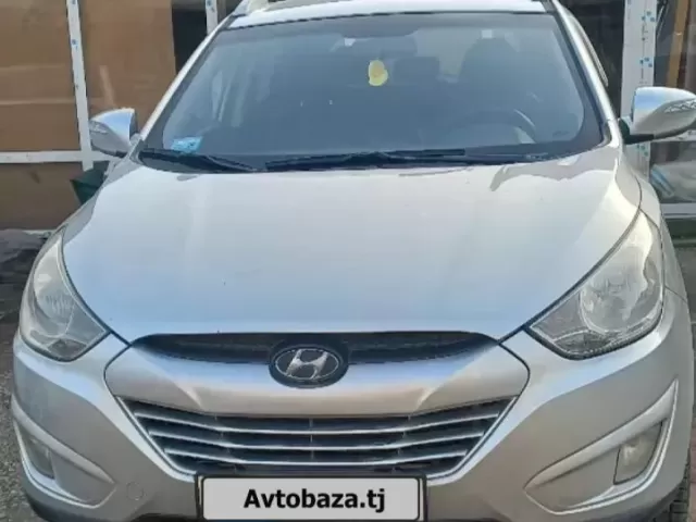 Hyundai Tucson, 2010 1, avtobaza.tj