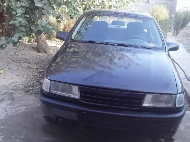 Opel Vectra A, 1993 1, avtobaza.tj