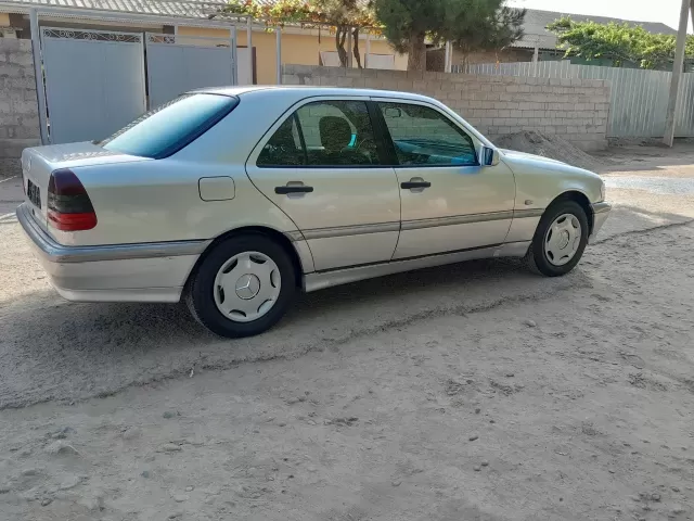 Mercedes-Benz C class 1, avtobaza.tj