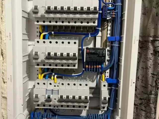 Услуги Электрика 1, farmo.tj