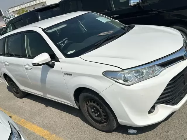 Toyota Fielder 1, avtobaza.tj