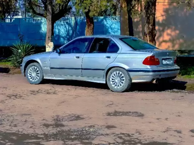 BMW 3 Series 316, 1993 1, avtobaza.tj