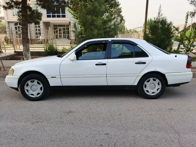 Mercedes-Benz C class, 1995 1, avtobaza.tj