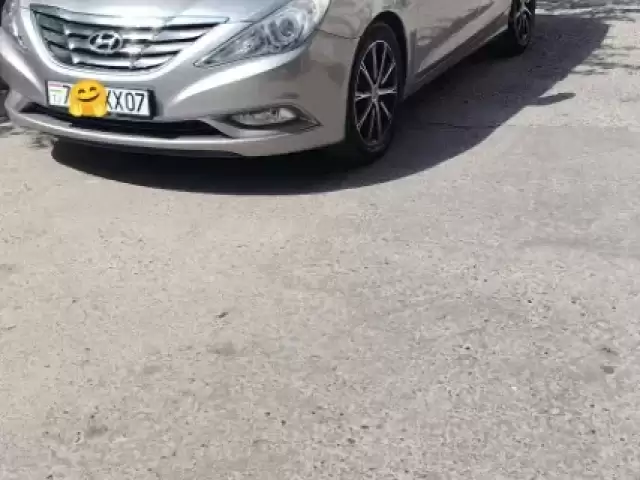 Hyundai Sonata, 2010 1, avtobaza.tj